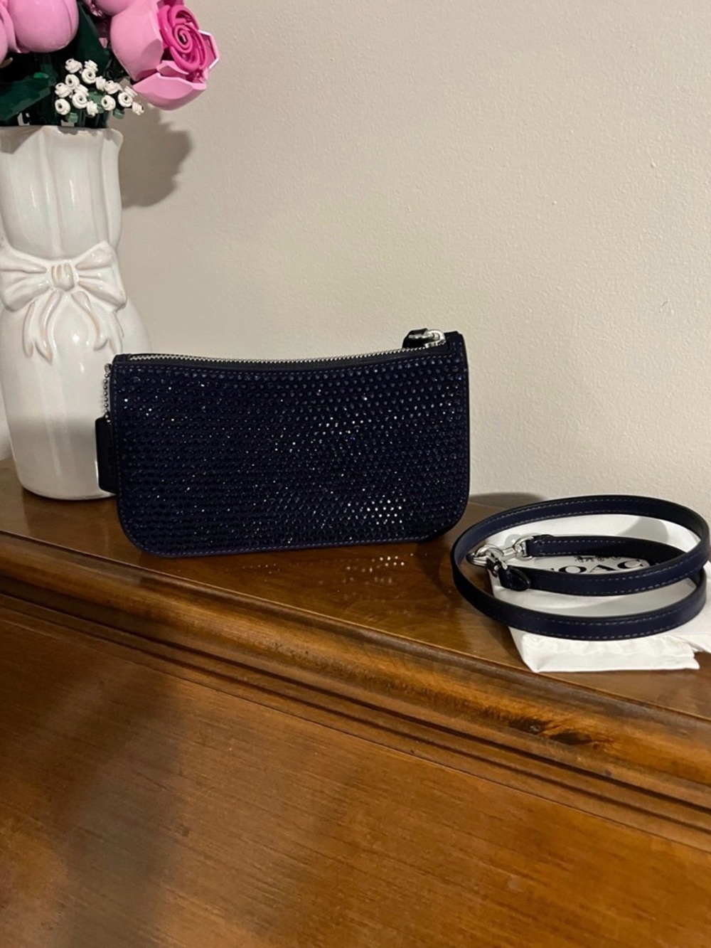Coach Penn Shoulder Bag With Crystal LIKE NEW - Picture 2 of 4